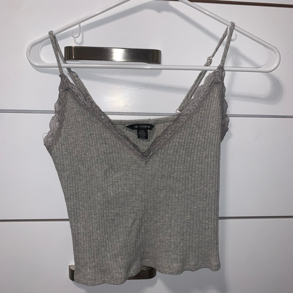 American Eagle Outfitters Tops - AE grey ribbed tank with lace